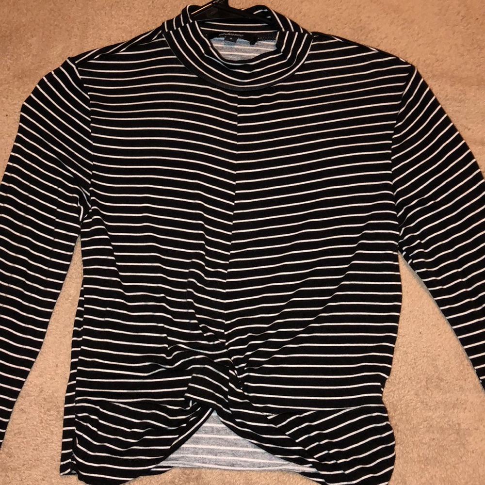 LONG SLEEVE BLOUSE